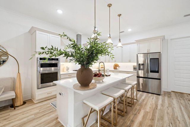 160 N J Hunter's Way, Freeport, FL 32439