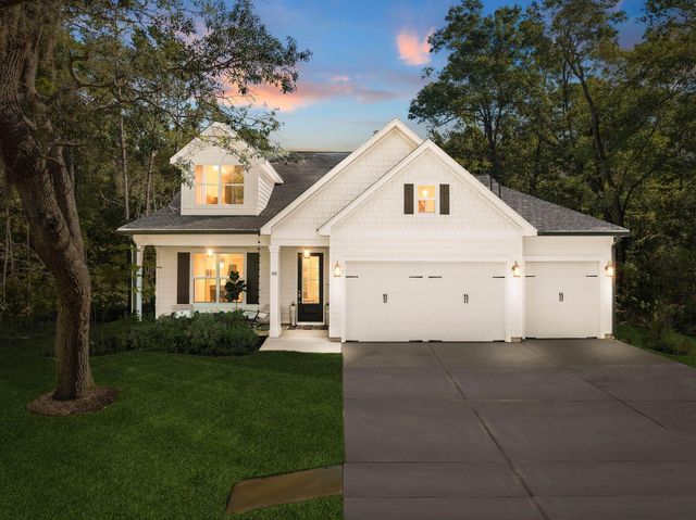 160 N J Hunter's Way, Freeport, FL 32439