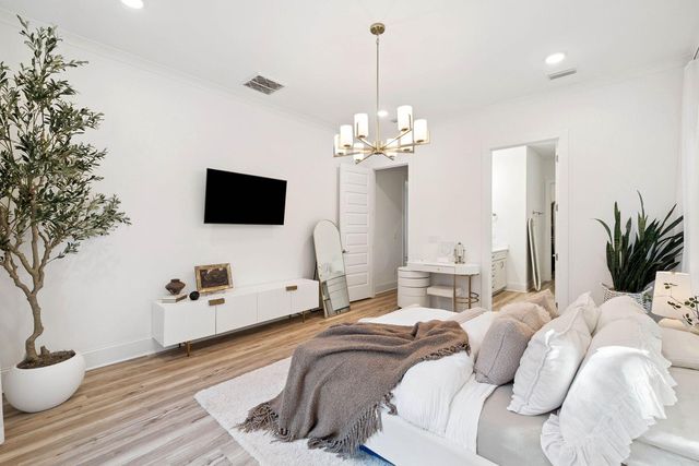 160 N J Hunter's Way, Freeport, FL 32439