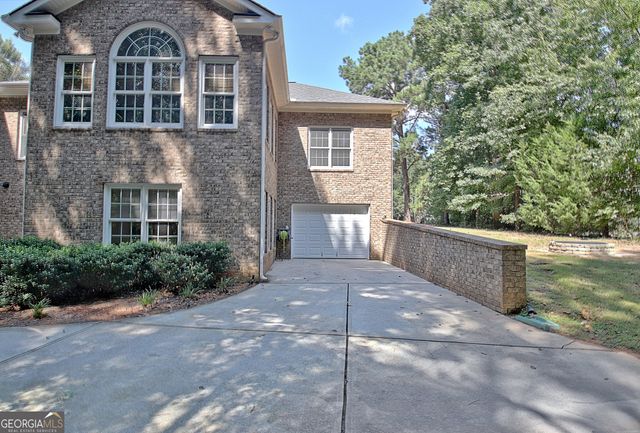 175 Donegal Drive, Tyrone, GA 30290