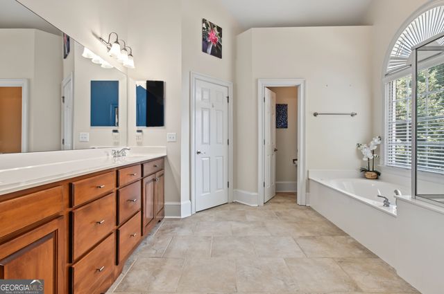175 Donegal Drive, Tyrone, GA 30290
