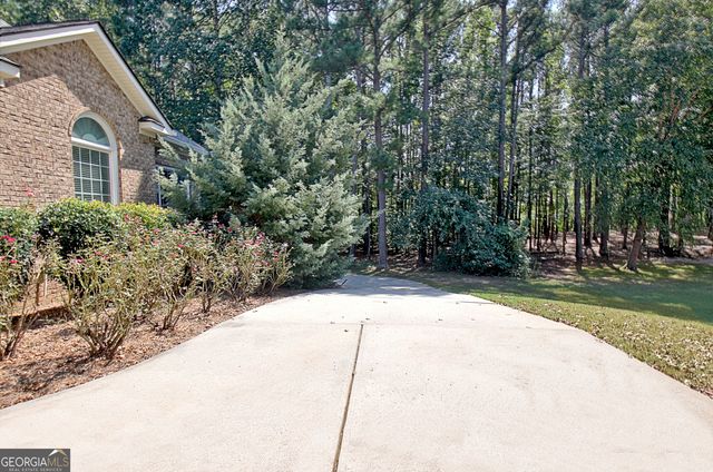 175 Donegal Drive, Tyrone, GA 30290