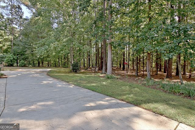 175 Donegal Drive, Tyrone, GA 30290
