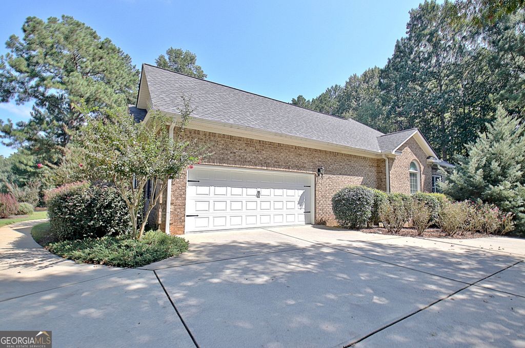 175 Donegal Drive, Tyrone, GA 30290 — photo 5