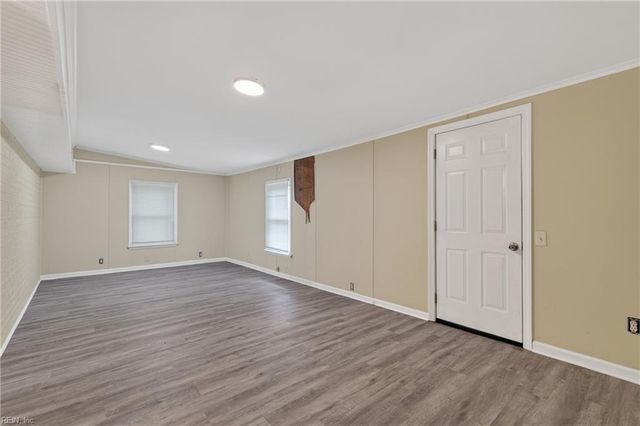 1049 E Little Back River RD, Hampton, VA 23669