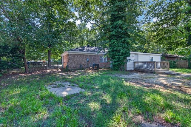 1049 E Little Back River RD, Hampton, VA 23669