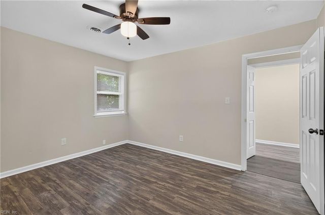 1049 E Little Back River RD, Hampton, VA 23669