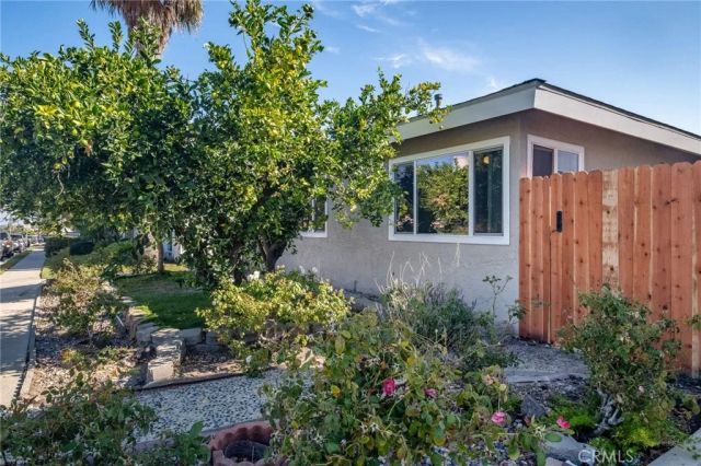 25912 Viana Ave., Lomita, CA 90717
