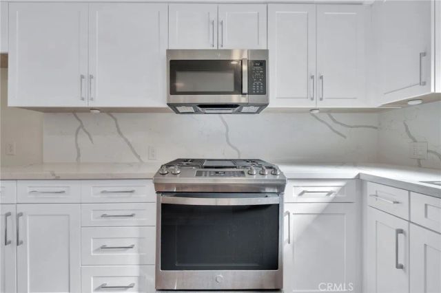 25912 Viana Ave., Lomita, CA 90717