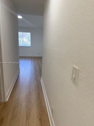 1972 NE 5th St 1972, Boynton Beach, FL 33435