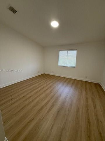 1972 NE 5th St 1972, Boynton Beach, FL 33435