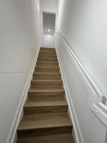 1972 NE 5th St 1972, Boynton Beach, FL 33435