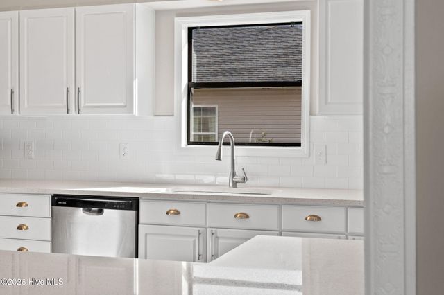 815 Usher Avenue SW, South Brunswick, NC 28470