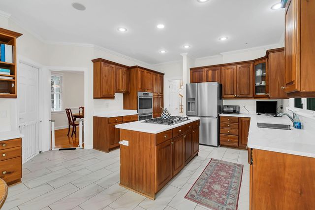 5010 Timber Race Course, Hollywood, SC 29449