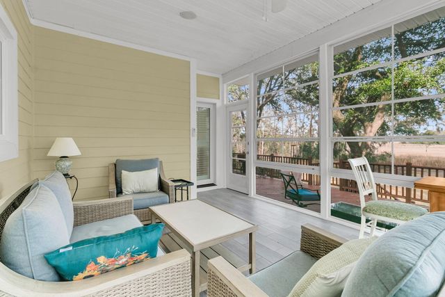 5010 Timber Race Course, Hollywood, SC 29449