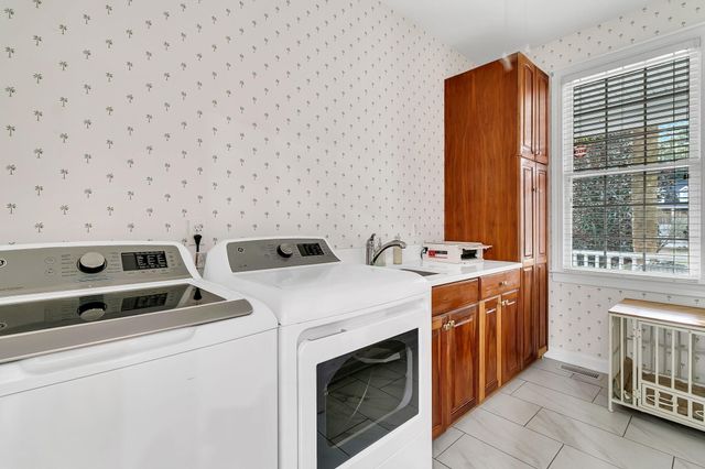 5010 Timber Race Course, Hollywood, SC 29449