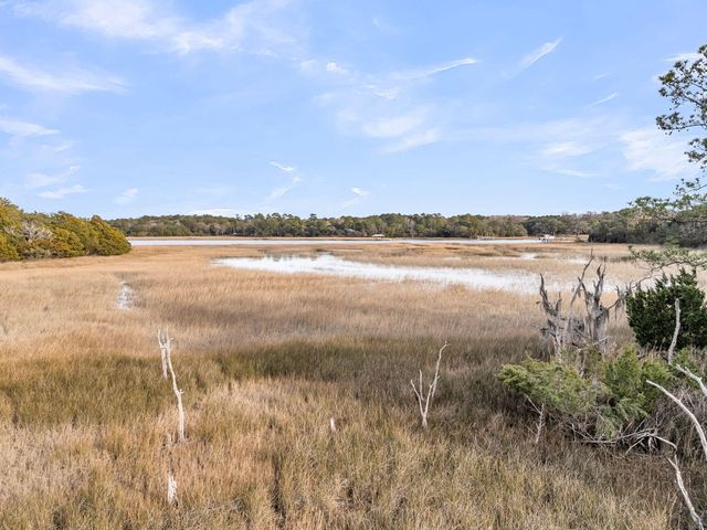 5010 Timber Race Course, Hollywood, SC 29449