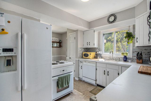 267 Parchmount Avenue, Kalamazoo, MI 49004