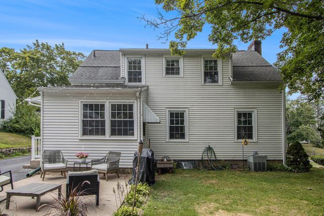 267 Parchmount Avenue, Kalamazoo, MI 49004