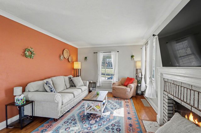 267 Parchmount Avenue, Kalamazoo, MI 49004