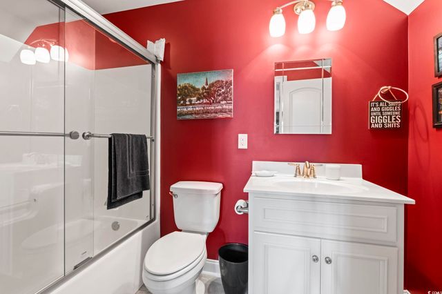 160 Stonington Dr., Murrells Inlet, SC 29576
