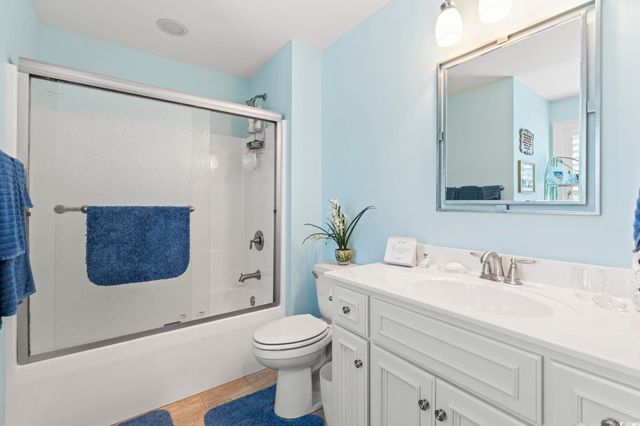 160 Stonington Dr., Murrells Inlet, SC 29576