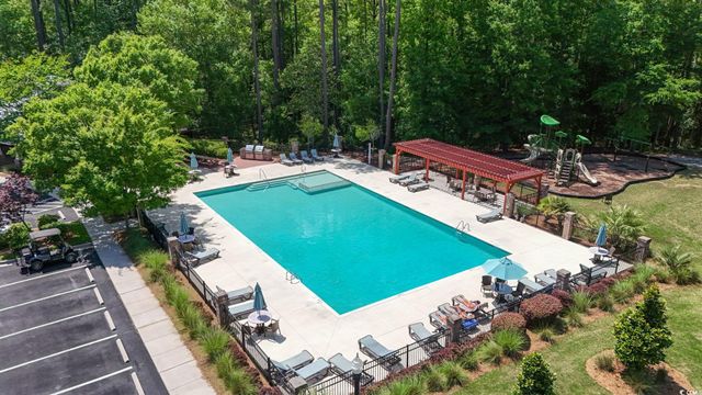 160 Stonington Dr., Murrells Inlet, SC 29576