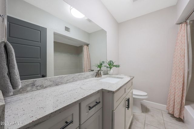 523 W COOLIDGE Street, Phoenix, AZ 85013