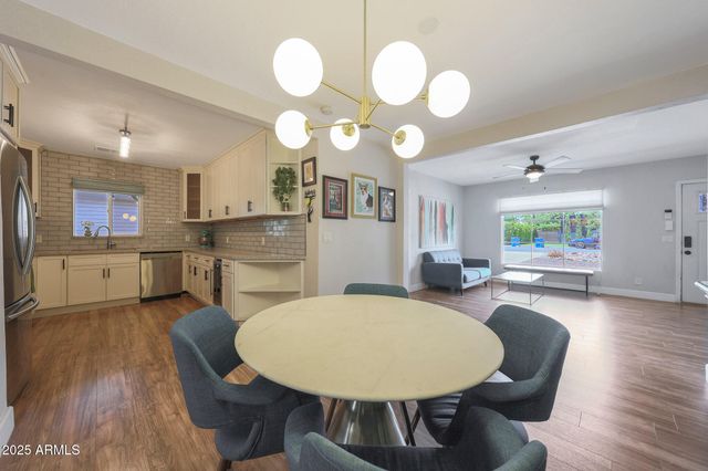 523 W COOLIDGE Street, Phoenix, AZ 85013