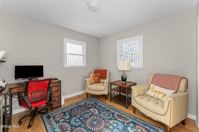 28 Kile Drive, Glenville, NY 12302