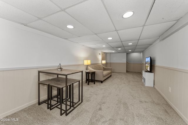 28 Kile Drive, Glenville, NY 12302