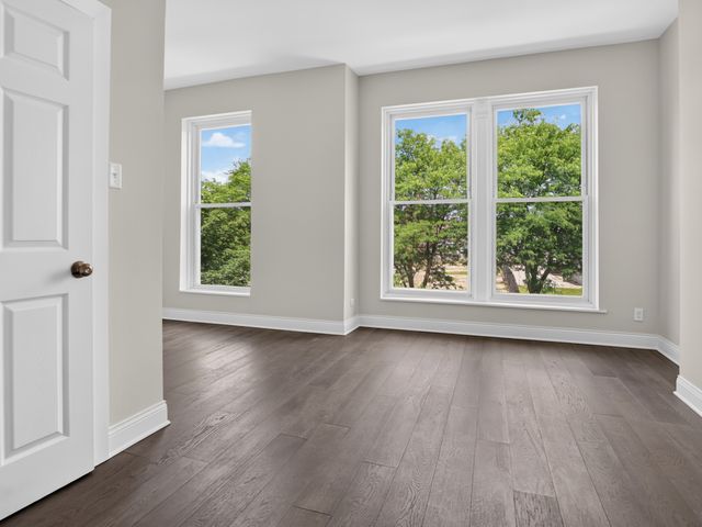 3169 W Monroe Street, Chicago, IL 60612