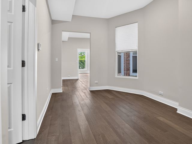 3169 W Monroe Street, Chicago, IL 60612