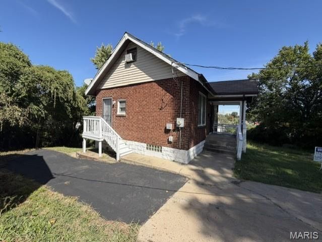 409 Abston Avenue, Ferguson, MO 63135