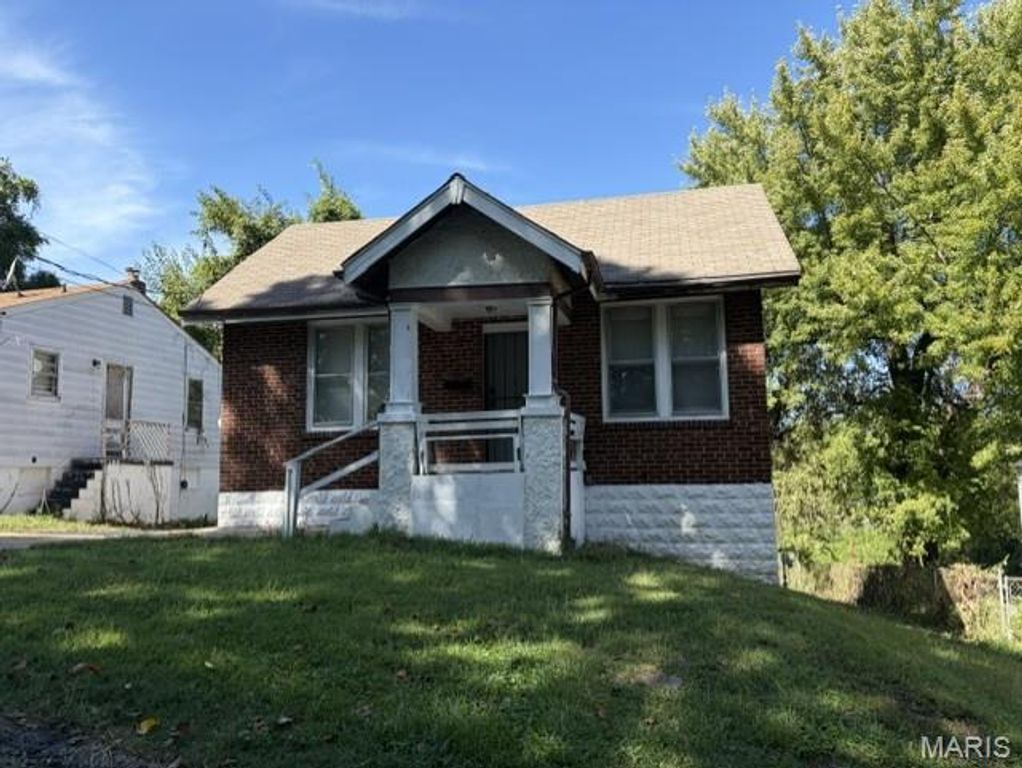 409 Abston Avenue, Ferguson, MO 63135