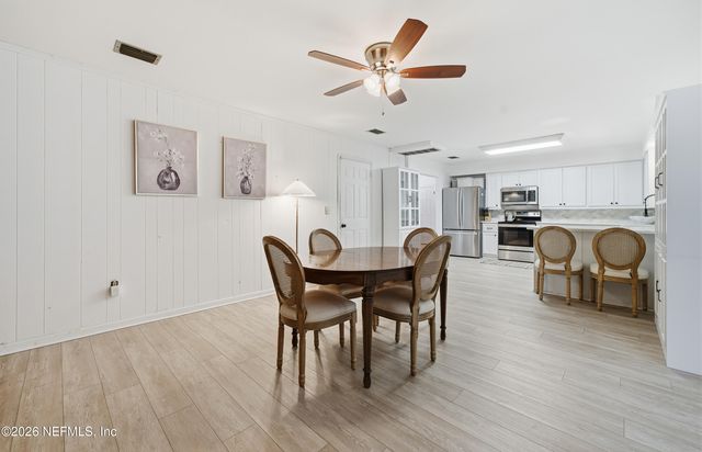 5239 PEGGY Lane, Middleburg, FL 32068