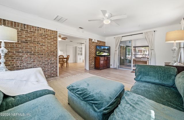 5239 PEGGY Lane, Middleburg, FL 32068