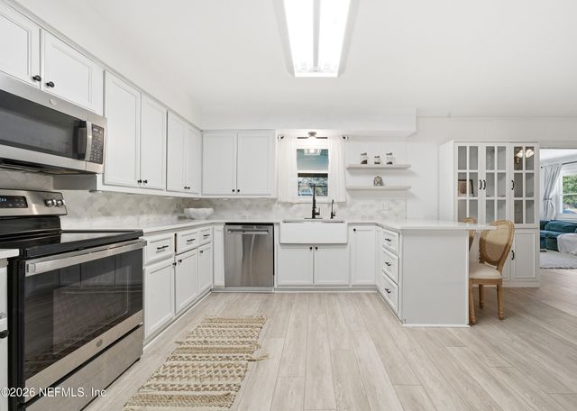 5239 PEGGY Lane, Middleburg, FL 32068