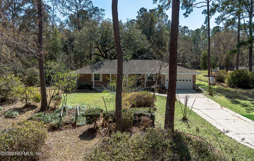 5239 PEGGY Lane, Middleburg, FL 32068