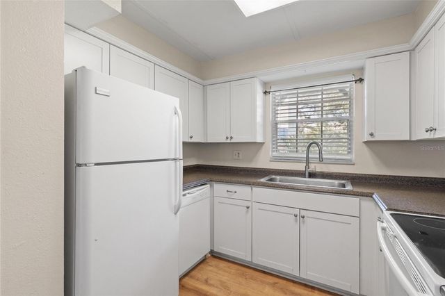 230 N BAYSHORE BOULEVARD 106, Clearwater, FL 33759