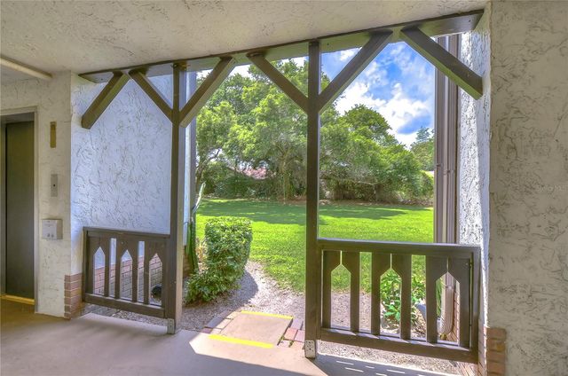 230 N BAYSHORE BOULEVARD 106, Clearwater, FL 33759