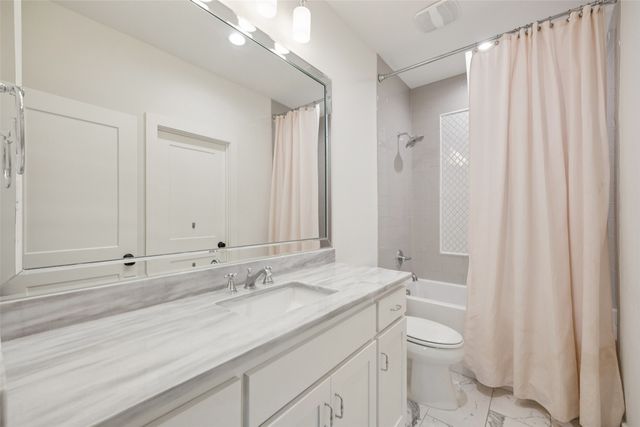 7025 County Road 202, Mckinney, TX 75071