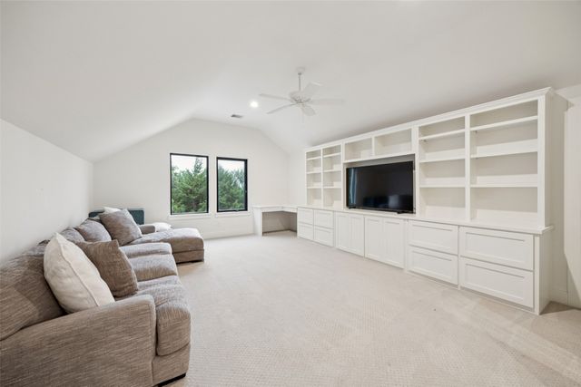 7025 County Road 202, Mckinney, TX 75071