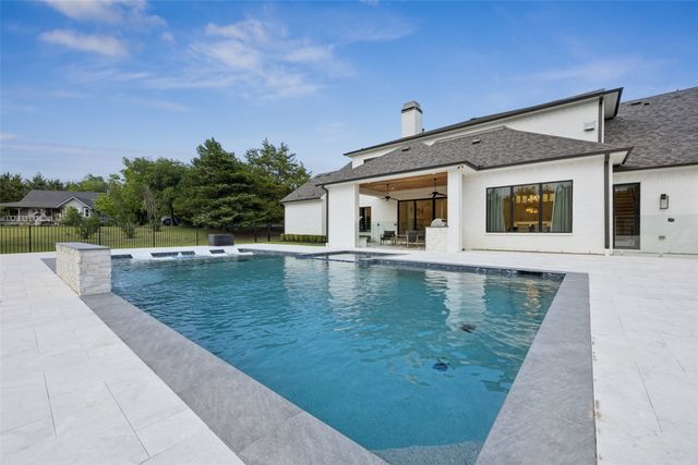 7025 County Road 202, Mckinney, TX 75071