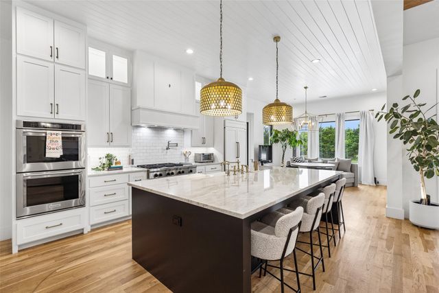 7025 County Road 202, Mckinney, TX 75071