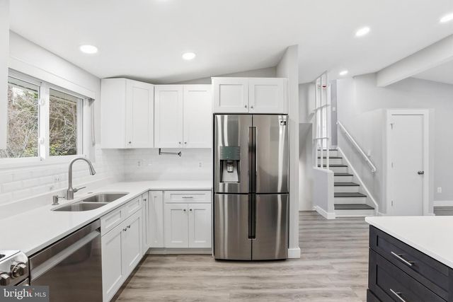 6616 BEVERLY AVE, Mclean, VA 22101