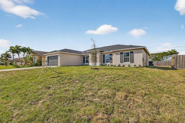 4122 SW Baird Street, Port St. Lucie, FL 34953
