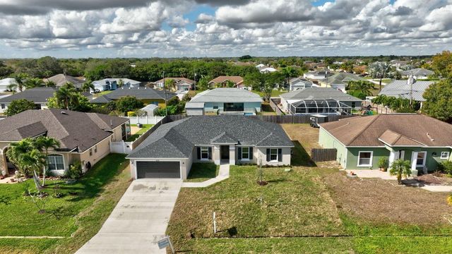 4122 SW Baird Street, Port St. Lucie, FL 34953
