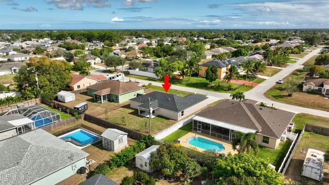 4122 SW Baird Street, Port St. Lucie, FL 34953