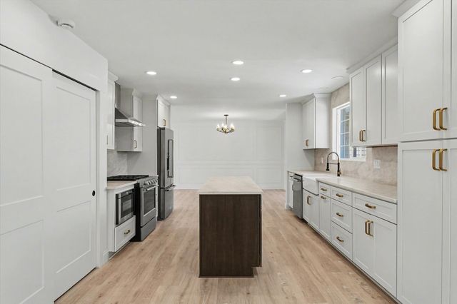 1808 Golfview Drive, Urbana, IL 61801